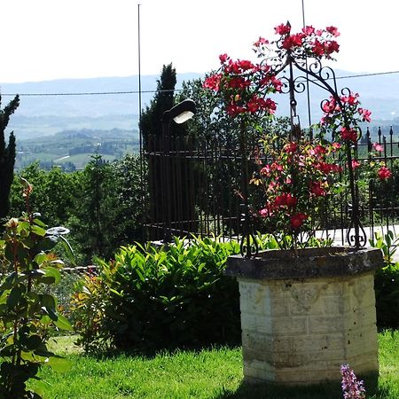 Agriturismo Il Castagnolino Villa San Gimignano Luaran gambar